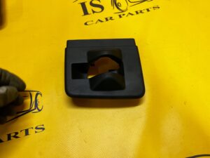 PRAWA OSŁONA ZAŚLEPKA SZYNY FOTELA AUDI SQ7 Q7 4M0