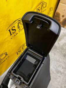 PODŁOKIETNIK SCHOWEK TUNELU NISSAN X-TRAIL T32