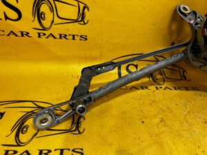 MECHANIZM WYCIERACZEK PORSCHE 911 991 GTS LIFT 3.0