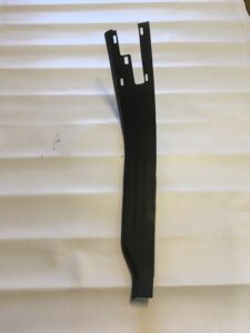 OSŁONA POSZYCIE SŁUPKA L PEUGEOT 3008 I 9670438677