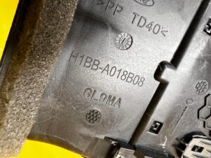 KRATKA NAWIEWU PRZÓD PRAWY PRAWA CARBON FORD PUMA MK2 FIESTA MK8