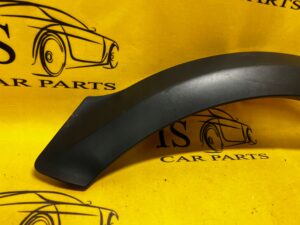 LISTWA BŁOTNIKA PRAWY TYŁ RANGE ROVER VOGUE L405