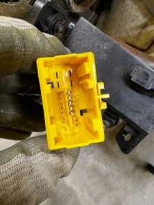 FOTEL PASAŻERA PRAWY PRZÓD AIRBAG PEUGEOT 308 II T9 EU 2014R