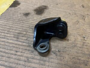 ZAWIAS DRZWI TYŁ LEWY GÓRNY FORD EXPLORER VI CARBONIZED GRAY