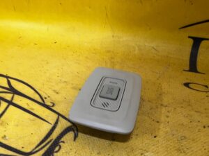 PRZYCISK PRZEŁĄCZNIK WŁĄCZNIK SOS DACIA SANDERO III 2023R