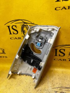 OSŁONA POSZYCIE SŁUPKA B ŚRODKOWEGO LEWA LEWE TESLA MODEL 3 PRZEDLIFT