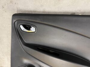 BOCZEK TAPICERKA DRZWI PRAWY TYŁ RENAULT CAPTUR I PRZEDLIFT