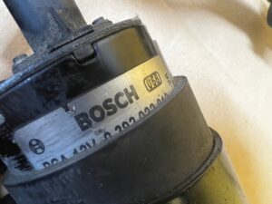 KOMPLET DODATKOWA POMPA PRZEWÓD RURA WĄŻ WODY MERCEDES GL X166 4.7 V8