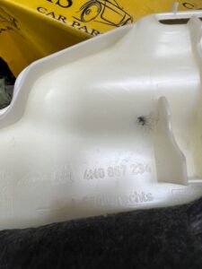 OSŁONA POSZYCIE TAPICERKA SŁUPKA A PRAWA ALCANTARA AUDI A8 D4