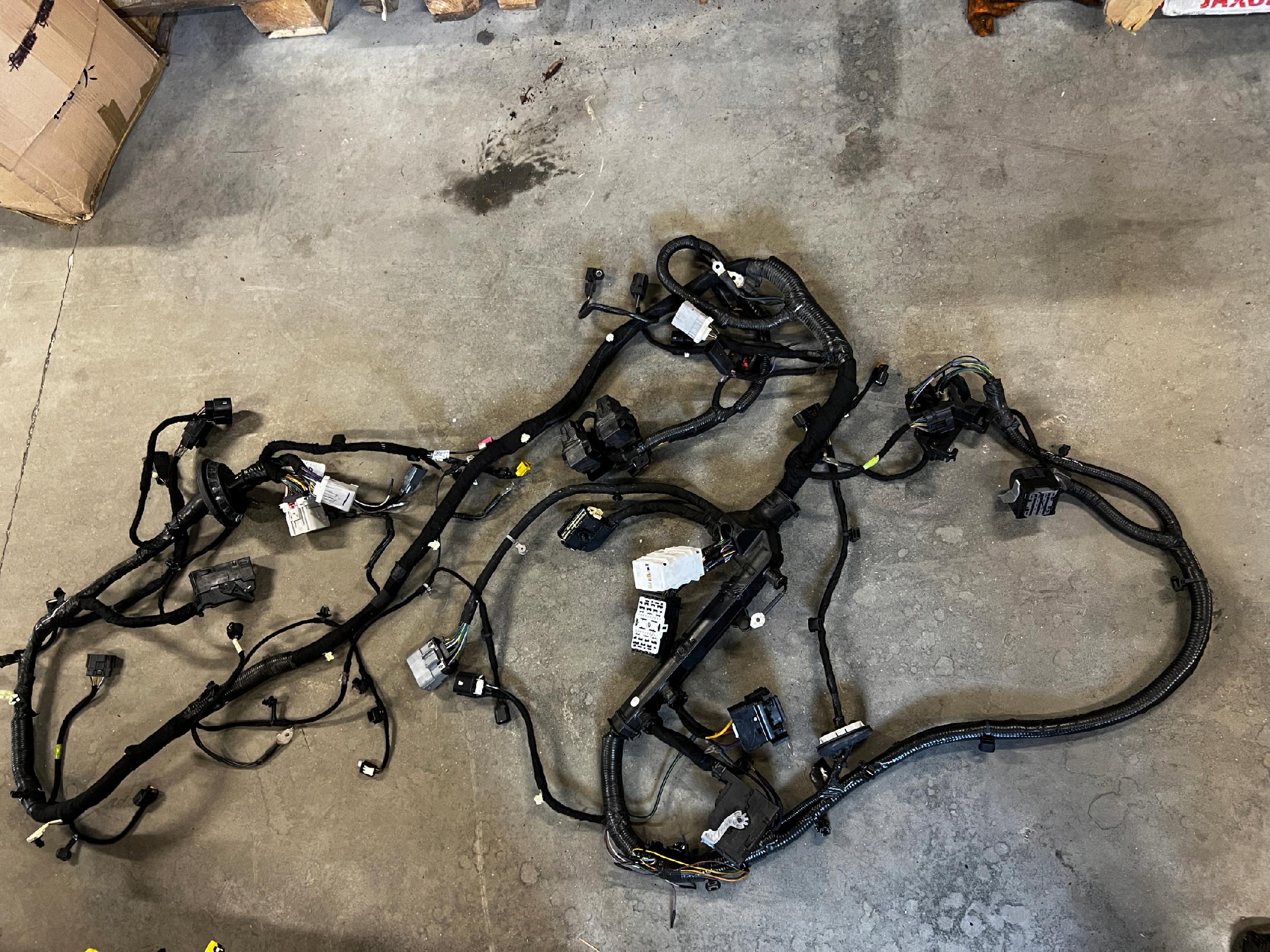 WIĄZKA INSTALACJA OKABLOWANIE SILNIKA FORD BRONCO 21- 2.7 V6 ECOBOOST