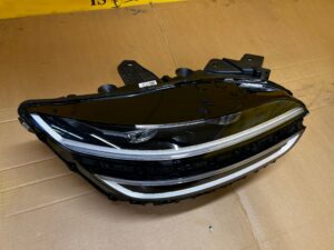 KOMPLETNA LAMPA REFLEKTOR PRAWY PRZÓD FULL LED GENESIS GV70 EUROPA