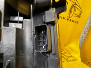 KOMPLET LAMPY REFLEKTORY PRZÓD FULL LED GENESIS GV70 EUROPA