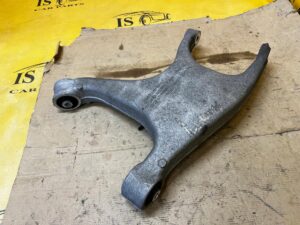 KOMPLET WAHACZ TYŁ TYLNY POPRZECZNY PRAWY LEWY PORSCHE MACAN 95B