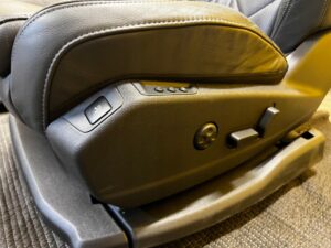 FOTELE MASAŻE KOMPLET WNĘTRZE BOCZKI FOTEL KANAPA CITROEN DS7 CROSSBACK