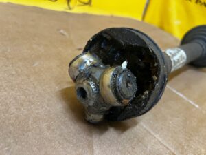 PÓŁOŚ PRZÓD PRZEDNIA PRAWY PRAWA CITROEN C3 II DS3 I 1.6 HDI