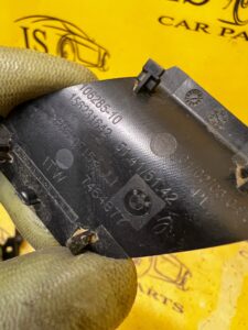 OSŁONA PLASTIK ZAŚLEPKA BMW F40