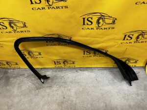 OSŁONA RAMKA DRZWI SZYBY PRZÓD PRAWY LAND ROVER DISCOVERY SPORT L550