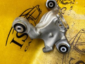 ZWROTNICA TYŁ TYLNA PRAWA MERCEDES W246 W176 C117 W117 INFINITI Q30