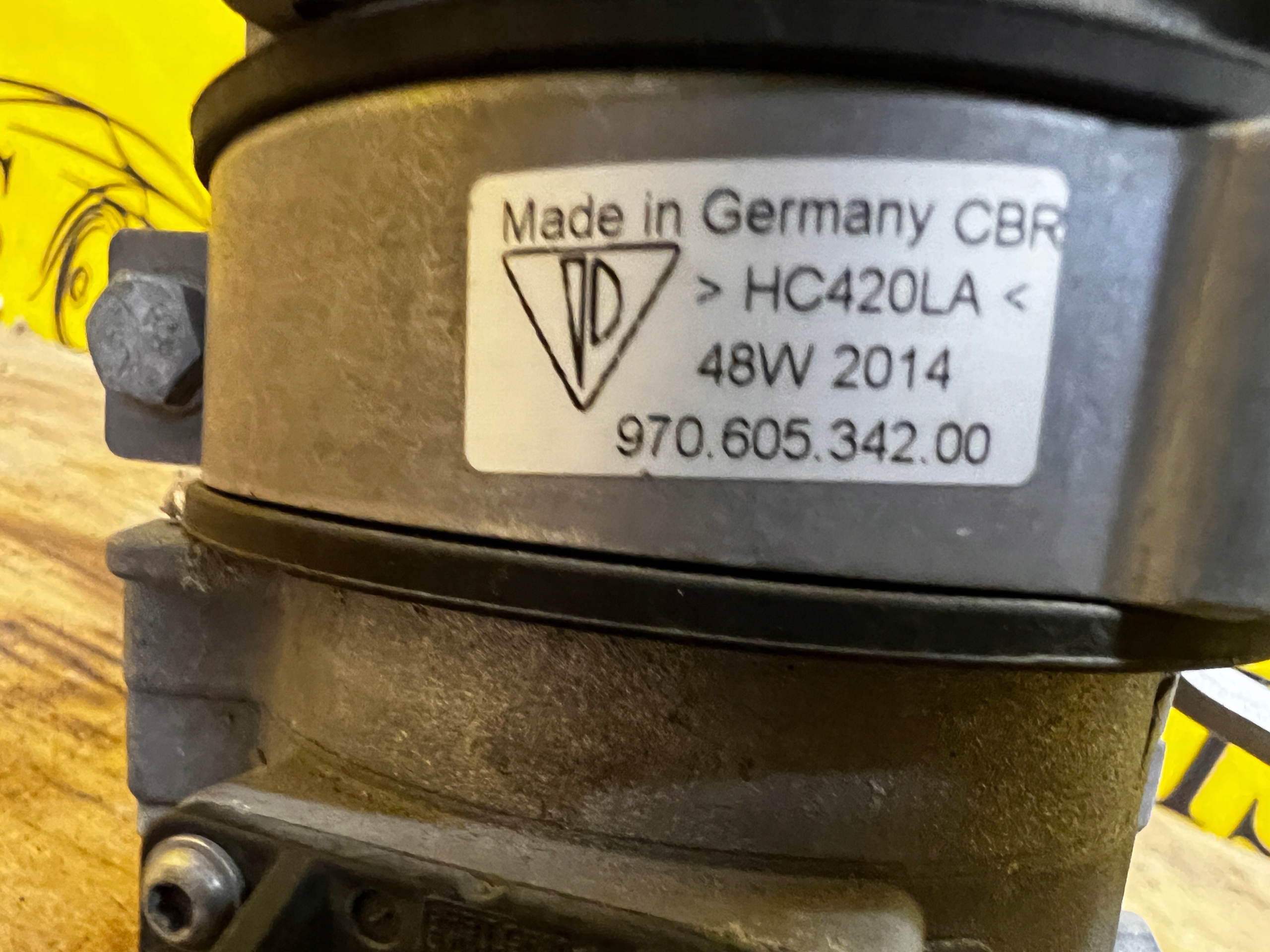 DODATKOWA POMPA PRZEWÓD WODY PORSCHE PANAMERA 970 I LIFT 3.0 S E-HYBRID