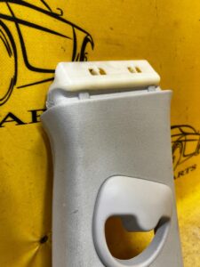 OSŁONA POSZYCIE SŁUPKA B PRAWA LR RANGE ROVER EVOQUE II L551