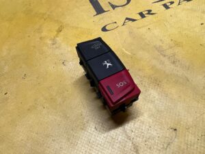 PANEL PRZEŁĄCZNIK ALARMU SOS PEUGEOT 508 I