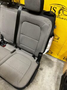 KOMPLET FOTELE PRZÓD KANAPA TYŁ FORD ESCAPE MK4 1.5 EB
