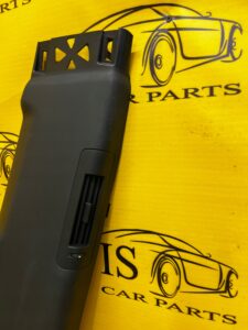 OSŁONA POSZYCIE SŁUPKA ŚRODKOWEGO B PRAWA PRAWE RANGE ROVER VELAR L560