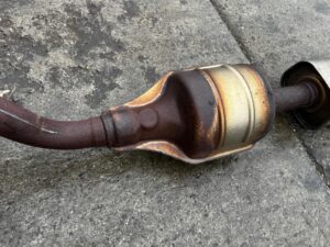 WYDECH RURA WYDECHOWA TŁUMIK KATALIZATOR DACIA JOGGER SANDERO III 1.0 TCE