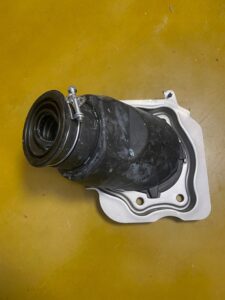 OSŁONA KOLUMNY KIEROWNICZEJ INFINITI Q70 3.5H M35H