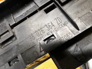 PANEL PRZEŁĄCZNIK SZYB LUSTEREK DRZWI PRZÓD LEWY PEUGEOT 508 I EU