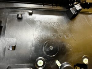 BOCZEK TAPICERKA DRZWI LEWY TYŁ BMW X6 F16 NOWA OEM