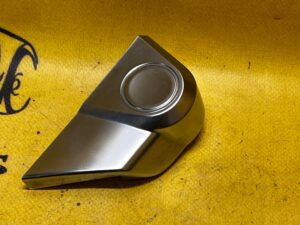 PRAWA OSŁONA PODŁOKIETNIKA DEKOR RANGE ROVER L405