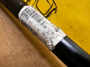 PÓŁOŚ PRZÓD PRZEDNIA PRAWY PRAWA PEUGEOT 3008 II 1.5 BLUE HDI