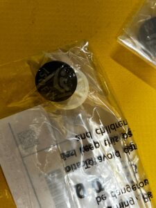 PRZYCISK ISOFIX BMW 3 F30 5 F07 F10 6 F06 F12 7 F01 X5 F15 NOWY OEM