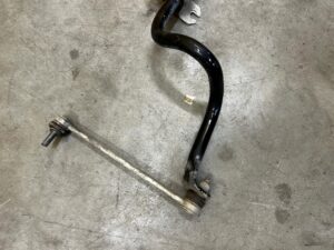 DRĄŻEK STABILIZATORA PRZÓD PRZEDNI DACIA SANDERO III STEPWAY 1.0 TCE