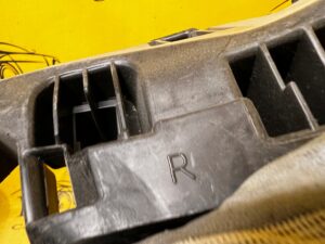 MOCOWANIE WSPORNIK OSŁON KURTYNY RENAULT MEGANE IV