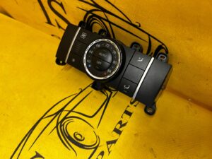 PANEL PRZEŁĄCZNIK NAWIEWU KLIMATYZACJI TYŁ MERCEDES GLS X166 USA