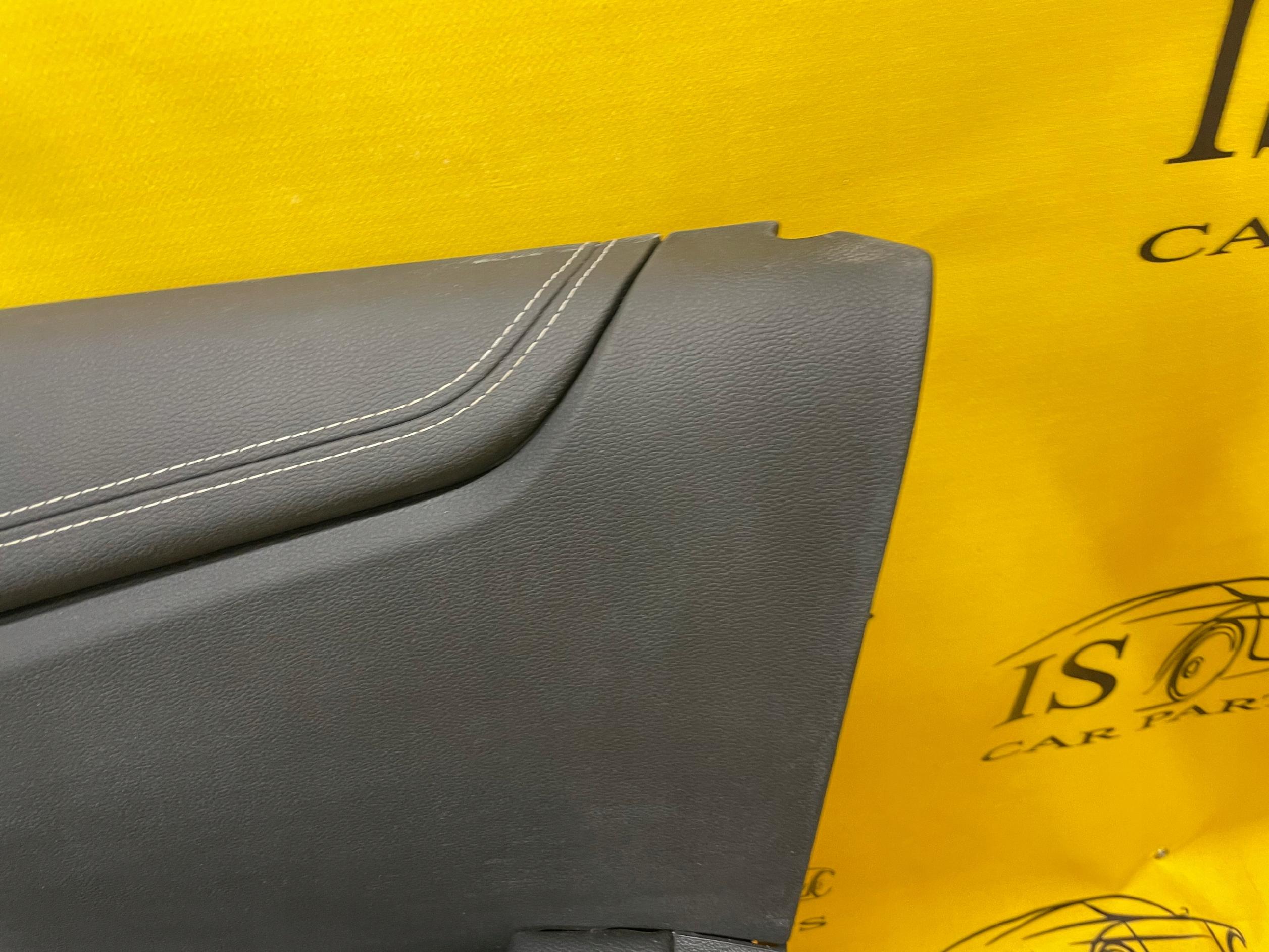 BOCZEK TAPICERKA DRZWI PRAWY PRZÓD RENAULT SCENIC IV KRÓTKI