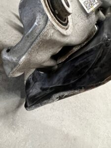 ZWROTNICA PRAWY TYŁ TYLNA PIASTA AUDI SQ7 Q7 Q8 4M