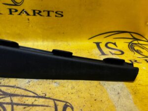 OSŁONA POSZYCIE SŁUPKA A PRAWA PORSCHE CAYENNE 9Y3 9Y0 COUPE HYBRID