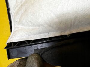 OSŁONA ZAŚLEPKA MASKOWNICA DOLNA KONSOLI DESKI LEWA BMW X5 F15 X6 F16 EU