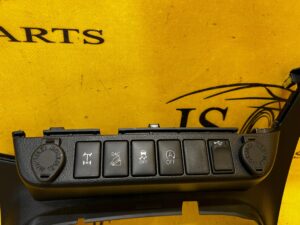 PANEL BLOKADY MOSTU ESP START STOP AUDIO TOYOTA HILUX VIII 8