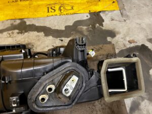 KOMPLETNA NAGRZEWNICA PAROWNIK DMUCHAWA FORD MUSTANG VI USA 3.7