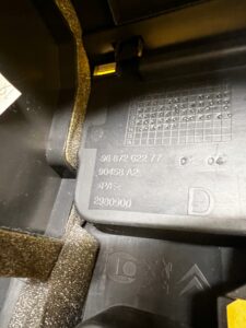 BOCZEK BAGAŻNIKA PRAWY PEUGEOT 508 I RXH HYBRID4