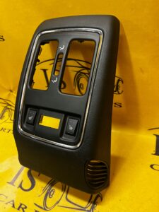 OBUDOWA PANELU TYLNEGO JEEP GRAND CHEROKEE WK2