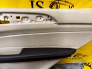 TAPICERKA BOCZEK DRZWI TYŁ PRAWY MERCEDES GLS X166