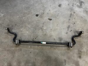 DRĄŻEK STABILIZATORA TYŁ PORSCHE MACAN 95B