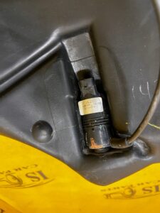 ZBIORNIK ZBIORNICZEK POMPKA SPRYSKIWACZY CHEVROLET CORVETTE C5 97-04