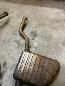 KPL WYDECH TŁUMIK KOŃCOWY TYŁ TYLNY R-DYNAMIC RANGE ROVER VELAR L560 2.0D