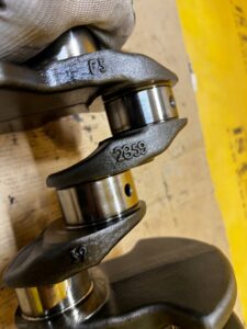 WAŁ KORBOWY RENAULT DACIA 1.5 BLUE DCI K9K U874